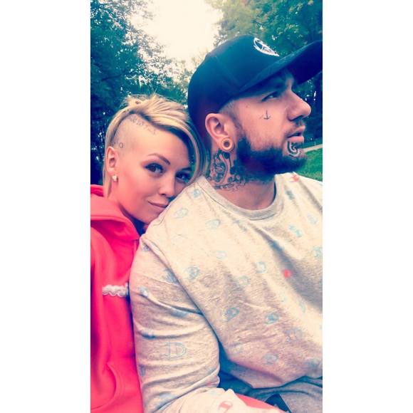 Meet your Posher, Marilyn - Picture 1 of 1